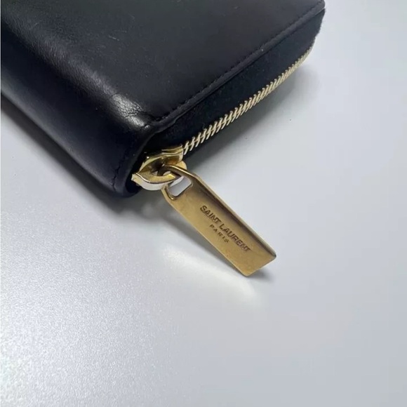 Authentic Saint Laurent Paris Classic  Zip  Black Continental Leather Wallet - Picture 3 of 14